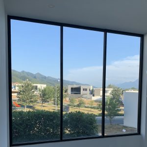 Aislamiento Termico Ventanas – 97% rechazo infrarrojo (calor), 99% rechazo UV – Rollo de 10 metros